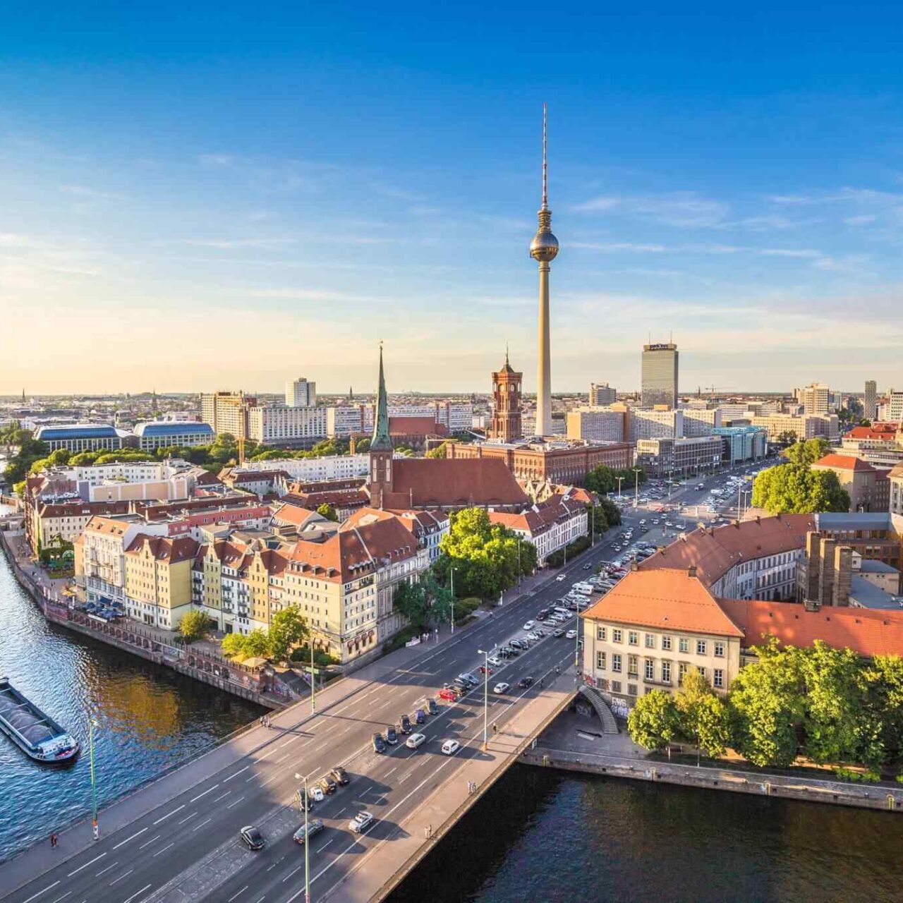 https://kapuy.org/travel/wp-content/uploads/2018/09/destination-berlin-05-3-1280x1280.jpg