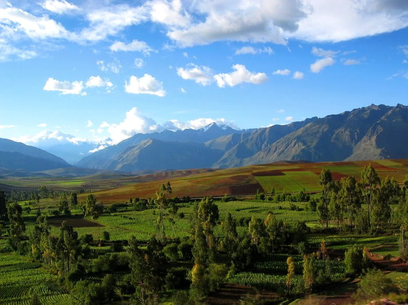 Особенности природы высокогорий. Сьерра – высокогорья анд. Сьерра перуанские Анды. Горная зона Перу Сьерра. Перу Западная Кордильера анд.